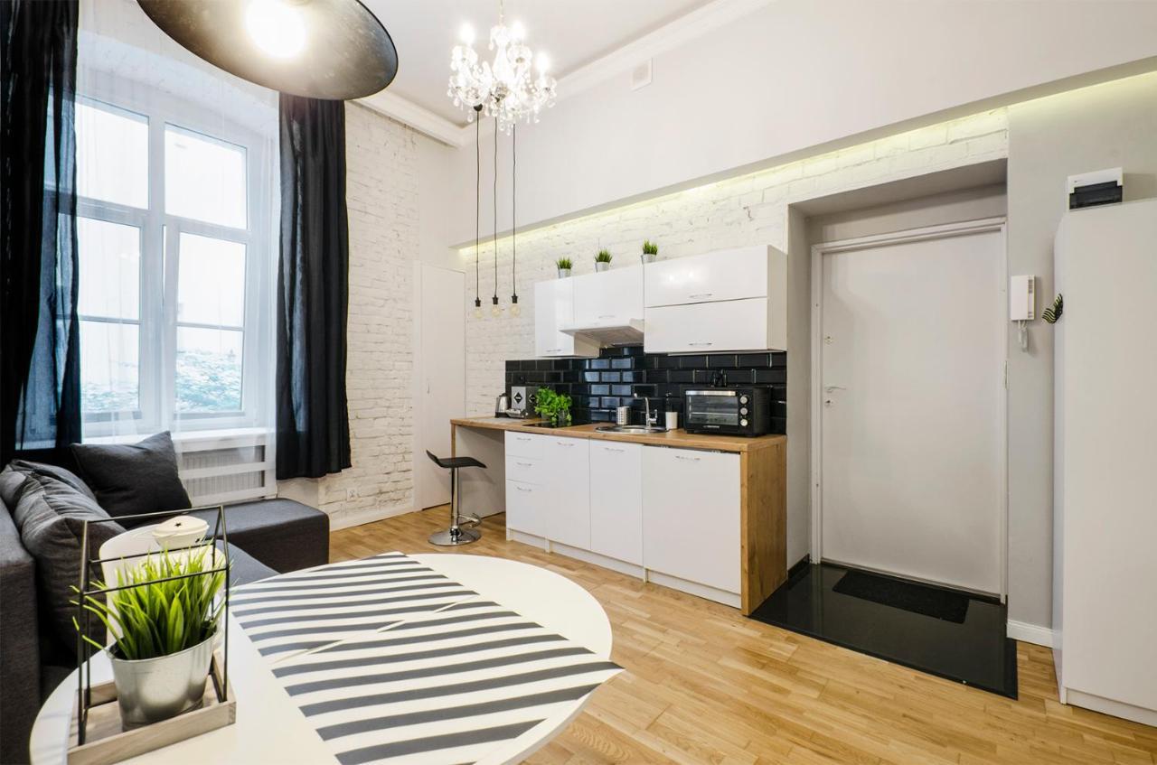 Standard Apartment On 6 Sierpnia Łódź Exterior foto